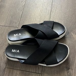 MIA Sandals